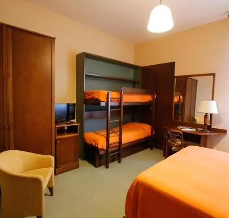 Pina Hotel 3*