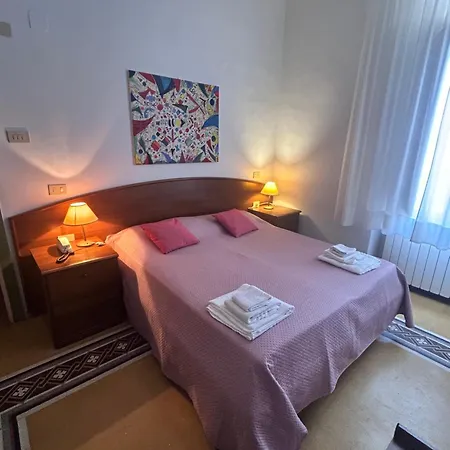 Residence Villa Pina Hotel Senigallia