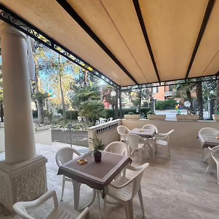 Residence Villa Pina Hotel