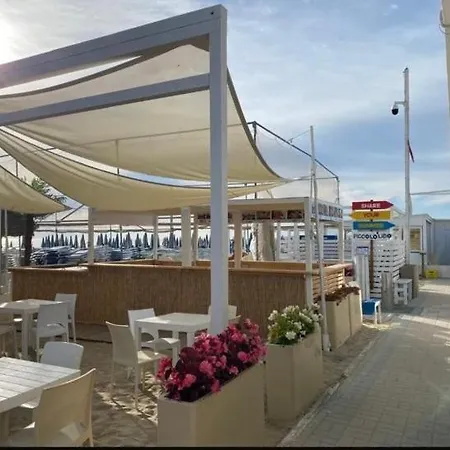 Отель Residence Villa Pina 3*