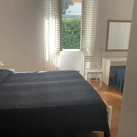 Residence Villa Pina 3* Сенигаллия